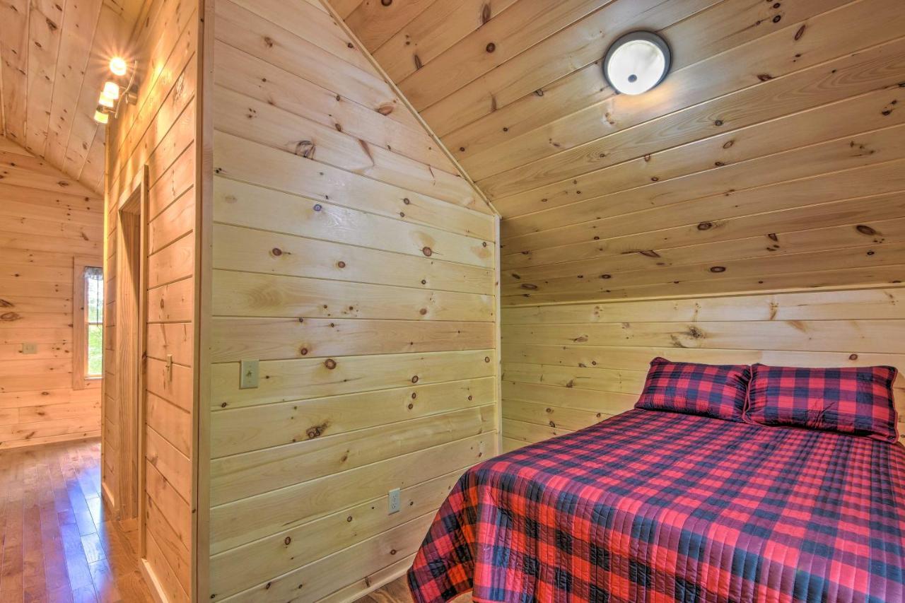 Murphy Cabin With Spacious Deck And Forest Views! מראה חיצוני תמונה